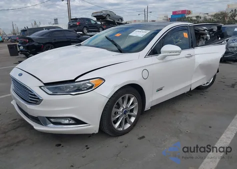 2017 Ford Fusion Energi Se Luxury из США, поврежденный, VIN 3FA6P0PU5HR242038